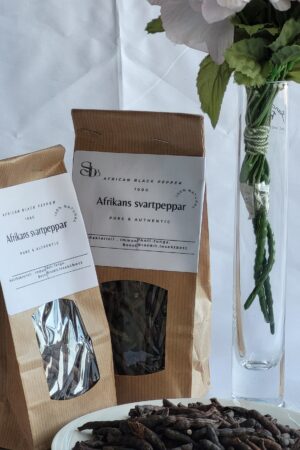 Afrikansk svartpeppar: En Världsomspännande Favorit med Medicinska Fördelar och Kryddiga Smaker